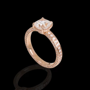 Bague de fiancaille en or rose et diamant