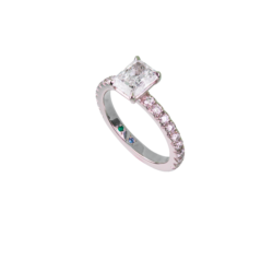 Bague solitaire carre diamant